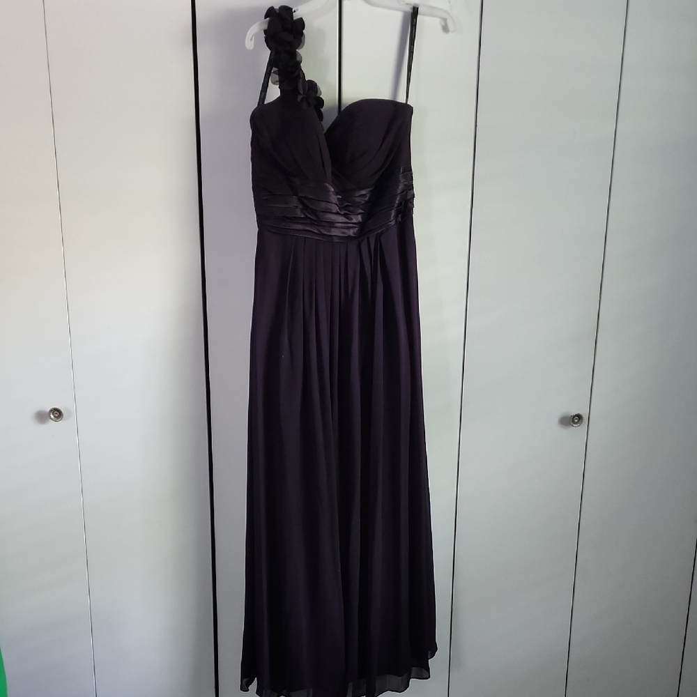 Bill Levkoff Black One Shoulder Prom Gown